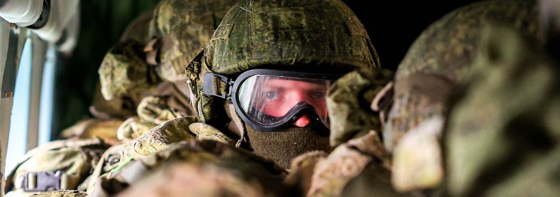 Soldaten der russischen Ostseeflotte bei einer Übung in Kaliningrad.