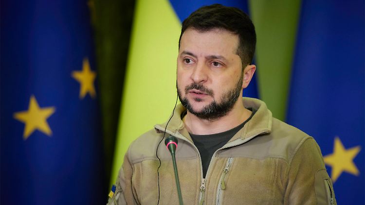 Der ukrainische Präsident Wolodymyr Selenskyj dringt fast täglich darauf, sein Land zum EU-Kandidaten zu machen.