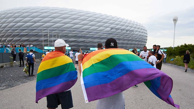 Die Regenbogenfarben sind beim DFB mittlerweile mehr als nur ein Symbol.