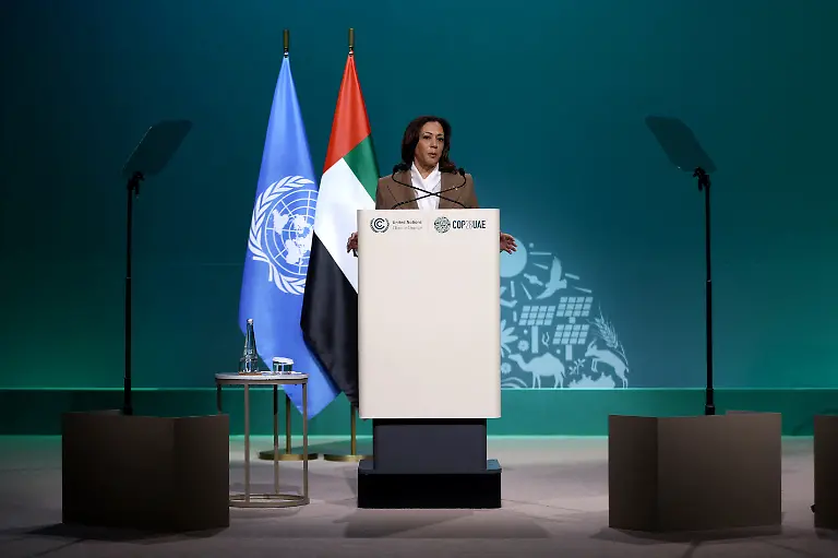 2023-12-02T000000Z-1708305214-RC2YO4ACBV61-RTRMADP-3-CLIMATE-UN-HARRIS