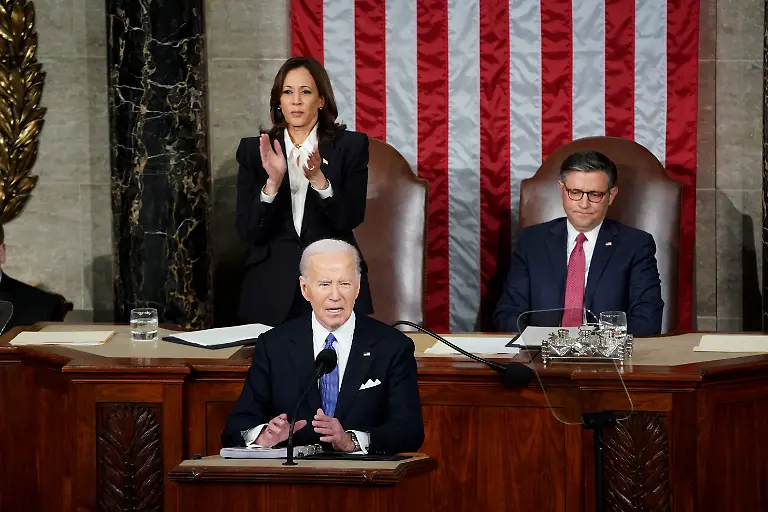 2024-03-08T023259Z-1363144624-HP1EK38072V1E-RTRMADP-3-USA-BIDEN-CONGRESS