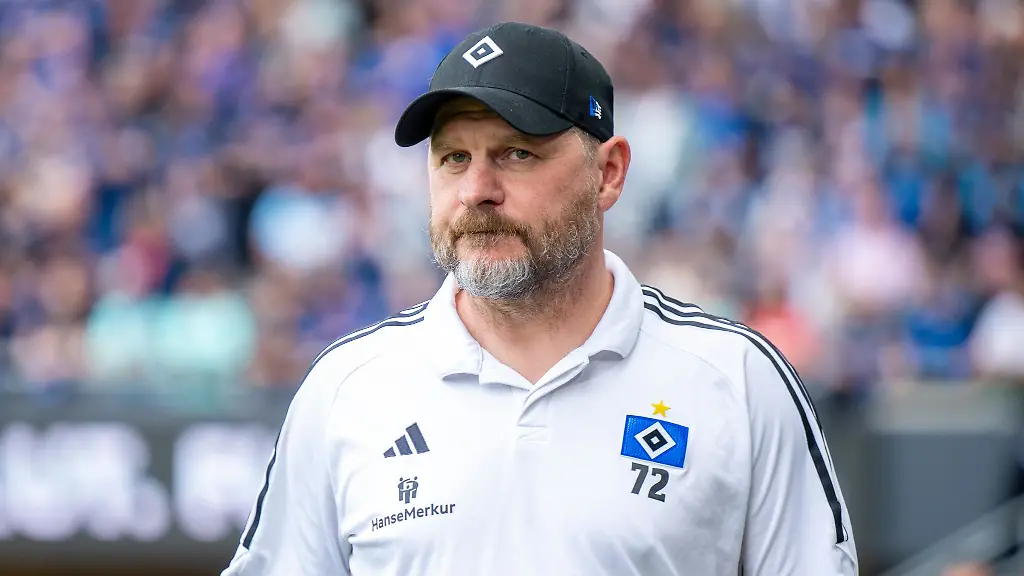 Der-von-Steffen-Baumgart-trainierte-HSV-bestritt-am-Wochenende-im-Trainingslager-in-Oesterreich-zwei-Testspiele