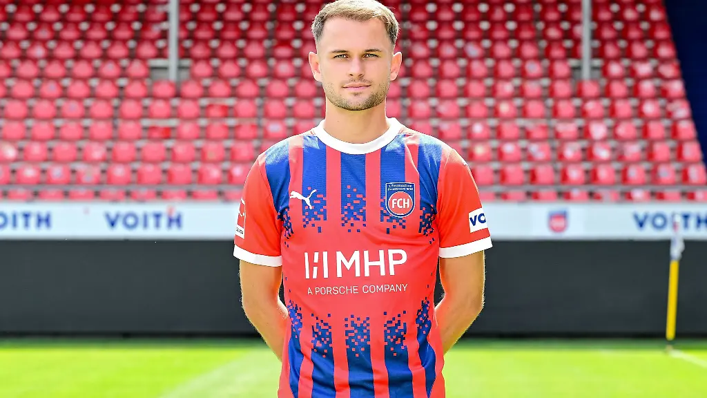 Neuzugang-Leonardo-Scienza-traf-mehrfach