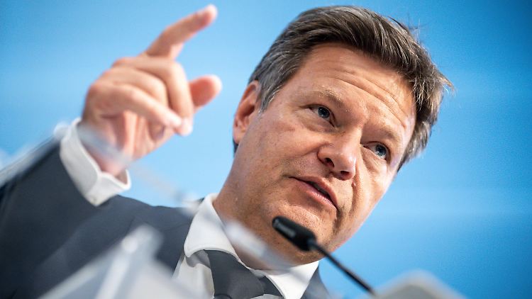 Habeck schließt einen kompletten Gasstopp aus Russland nicht aus.