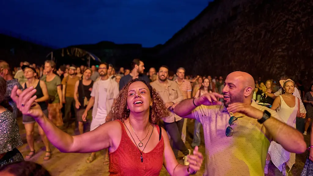 Mitten-im-Hochsommer-steigt-auf-der-Koblenzer-Festung-Ehrenbreitstein-wieder-das-Weltmusik-Festival-Horizonte