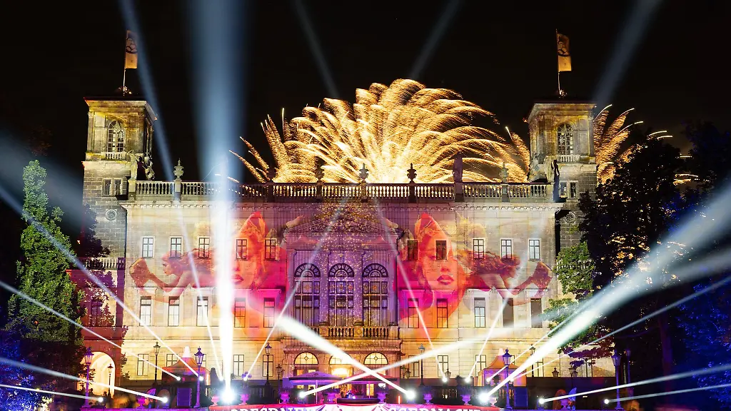 Dresden-Die-14-Dresdner-Schloessernacht-fand-bei-Traumwetter-und-Vollmond-statt