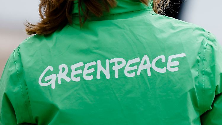 Nach Angaben von Greenpeace müsste Deutschland jährlich 119 Milliarden Euro in erneuerbare Energie investieren - tatsächlich waren es zuletzt nur 26 Milliarden Euro.
