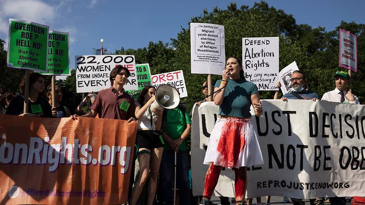 In New York protestierten Abtreibungsrechtsaktivisten gegen das Urteil. 