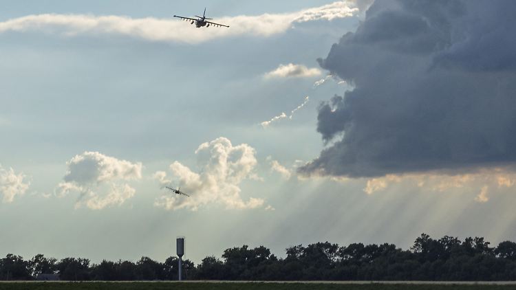 Russland meldet massive Verluste durch Luft-, Raketen- und Artillerieangriffe auf ukrainischer Seite.