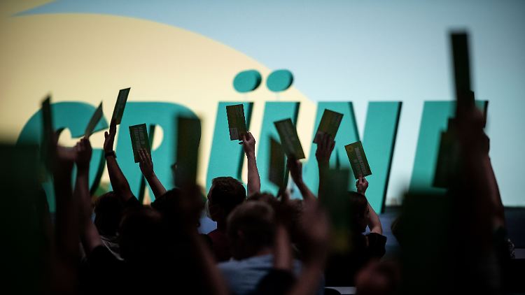 Bei den Grünen gab es wesentlich mehr Stimmen gegen den Vertrag als bei der CDU.