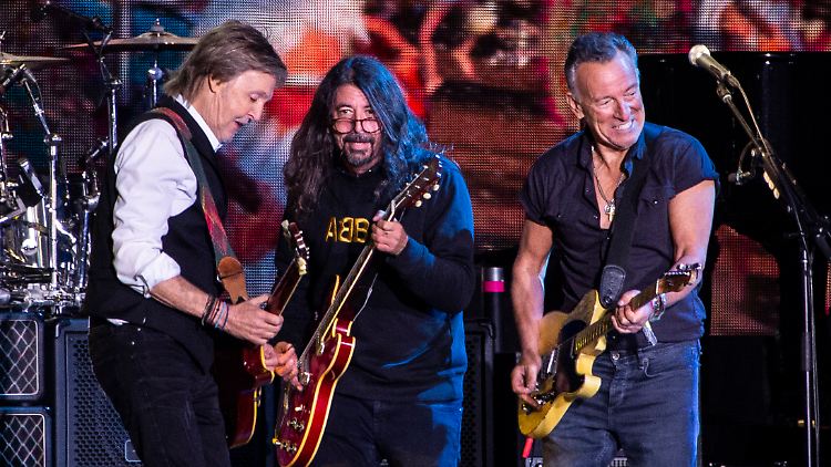 Legenden unter sich: McCartney, Grohl und Springsteen.
