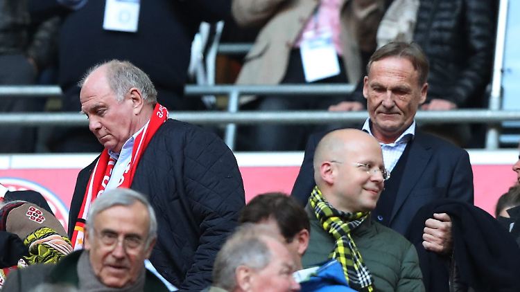 Uli Hoeneß (links hinten) und Hans-Joachim Watzke hatten schon manchen Dissens.
