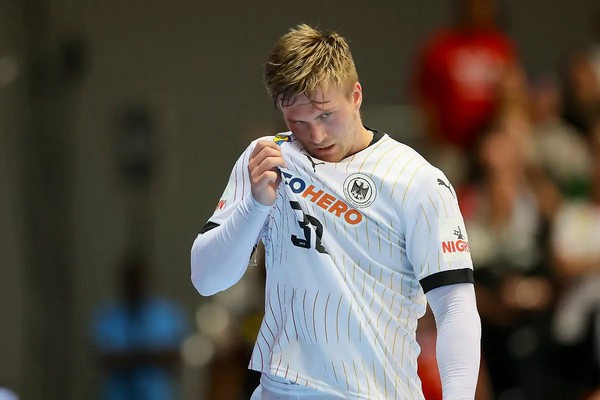 6d22d48557e93a68ae47538930e15140