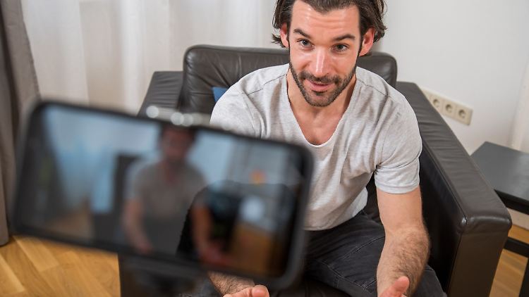 Selbstdarstellung ist im Internet oft die halbe Miete - auch bei Finanz-Influencern.