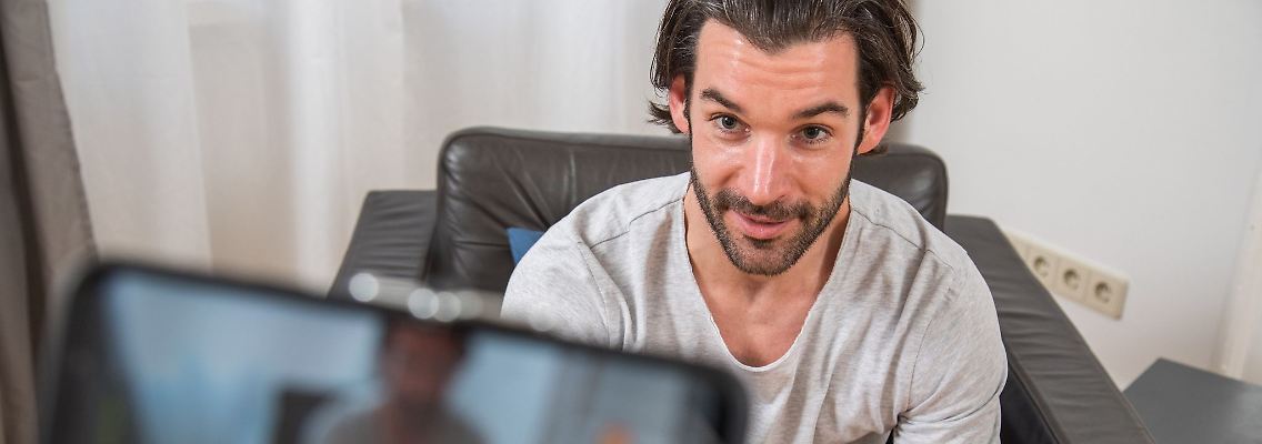 Selbstdarstellung ist im Internet oft die halbe Miete - auch bei Finanz-Influencern.