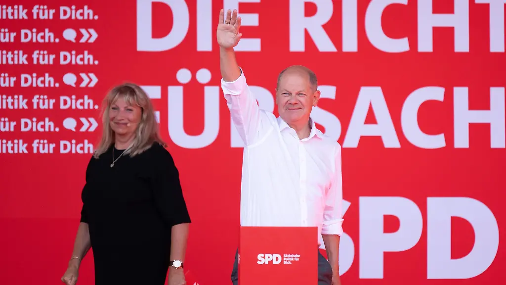 Dresden-Beim-Wahlkampfauftakt-der-Sachsen-SPD-verspricht-Bundeskanzler-Scholz-eine-sichere-Rente