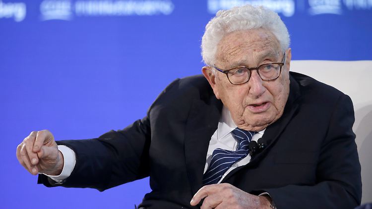 Kissinger war von 1973 bis 1977 Außenminister der USA.