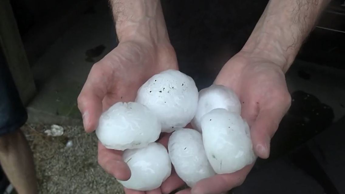 Hagel.JPG