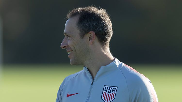 Cherundolo trainert jetzt Bale und Chiellini.