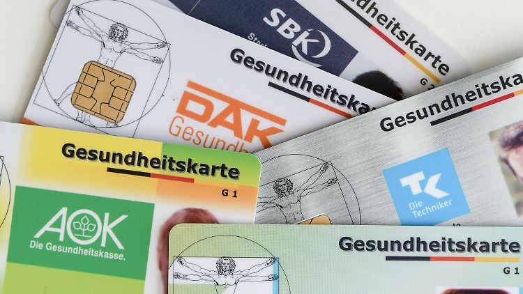 Karl Lauterbach hatte angekündigt, dass der durchschnittliche Zusatzbeitrag in der Krankenversicherung 2023 wohl um 0,3 Prozentpunkte steigen werde. 