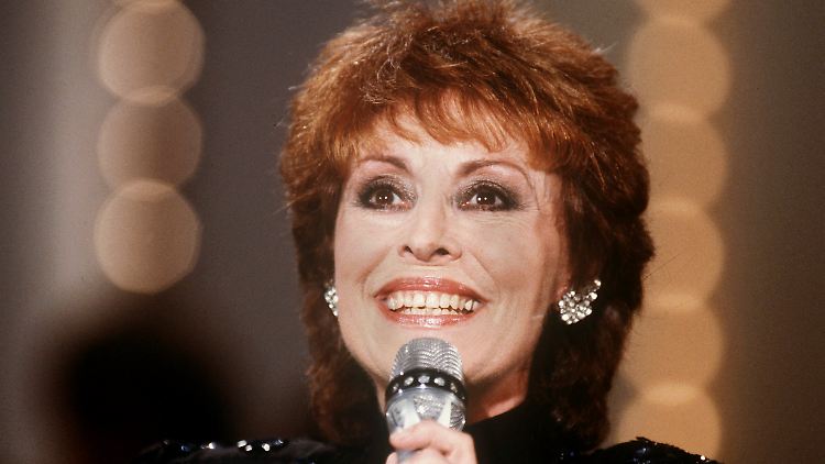 Hätten sie's gewusst? Sie sang auf dem Polterabend von Charles und Diana!