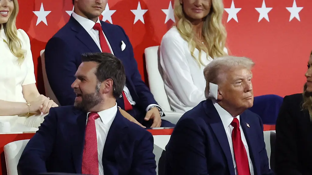 2024-07-19T034833Z-866199998-HP1EK7J0AKV8D-RTRMADP-3-USA-ELECTION-REPUBLICANS-CONVENTION