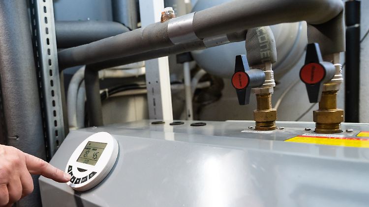 Im vergangenen Jahr seien 150.000 Wärmepumpen in Deutschland eingebaut worden, sagte Wirtschaftsminister Habeck.
