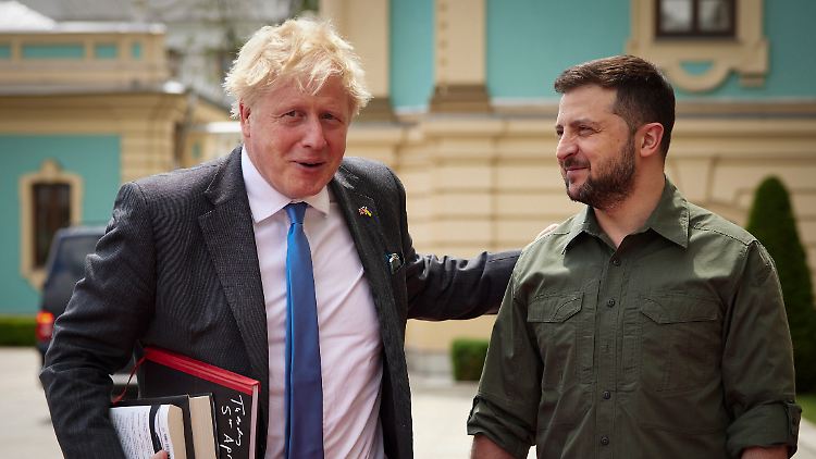 Stehen im engen Austausch: der britische Premier Johnson und der ukrainische Präsident Selenskyj.