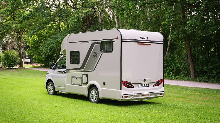 Die Preisskala für den T6.1-Teilintegrierten Tourer Van mit dem 110 PS starken 2,0-Liter-Diesel beginnt bei rund 66.000 Euro.