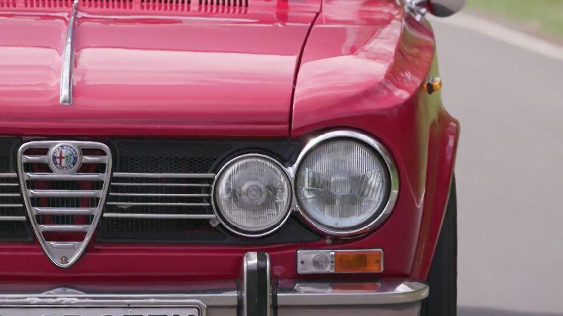 Alfa Romeo Giulia.JPG