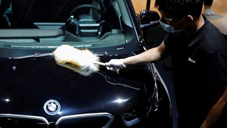 BMW will zwei Milliarden Euro den eigenen Aktienkurs aufpolieren.