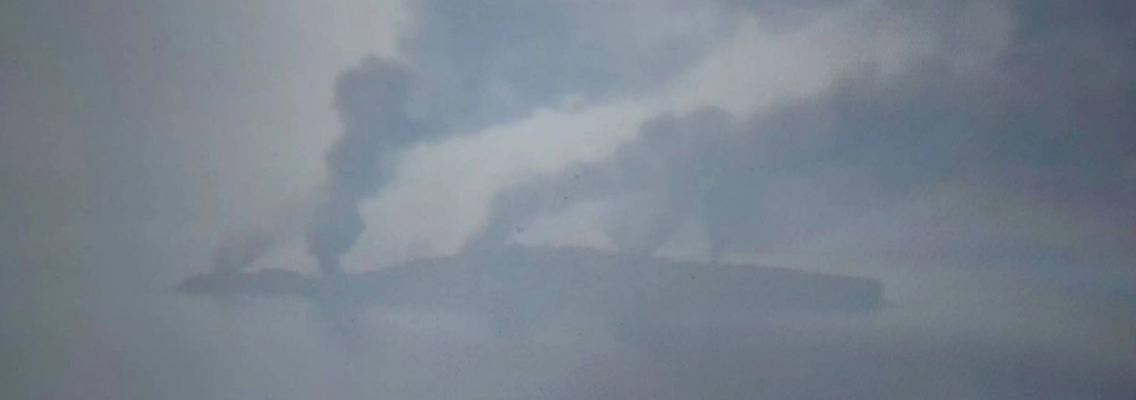 2022-06-30T102322Z_1594487396_RC2A2V9HKHGA_RTRMADP_3_UKRAINE-CRISIS-RUSSIA-SNAKE-ISLAND (1).JPG