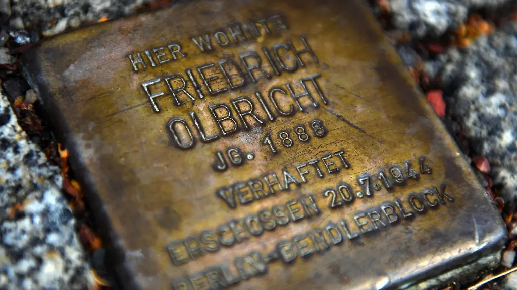 Dresden-In-Dresden-wird-am-Samstag-an-die-Widerstandskaempfer-des-20-Juli-1044-erinnert