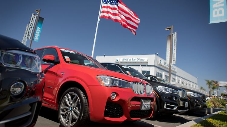 Lieferprobleme hätten die Bestände der Händler belastet, erklärt BMW.