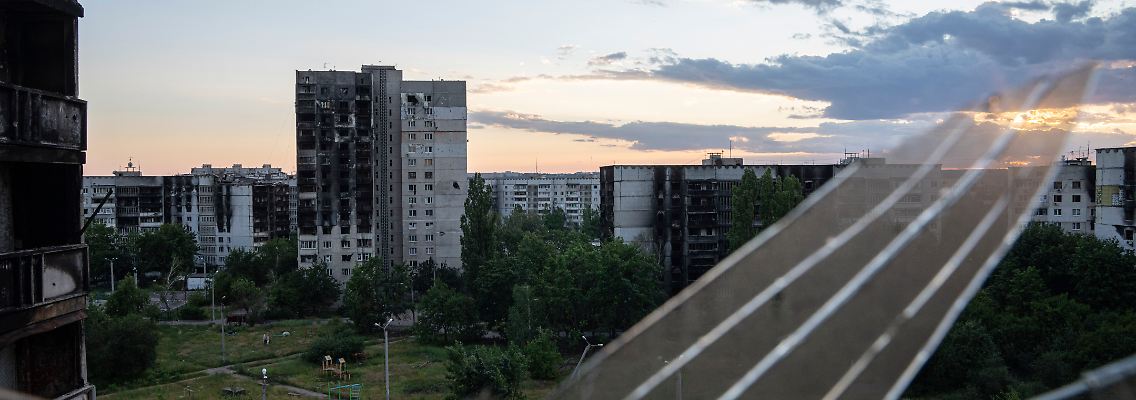 297720440.jpg