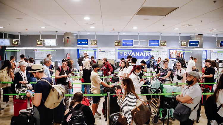 Nervenprobe am Flughafen von Madrid: Die Streiks bei Ryanair und Easyjet dauern den ganzen Juli. 