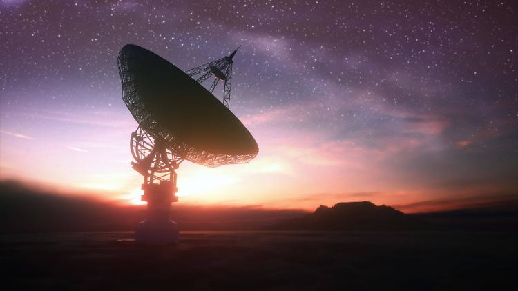 Unter dem Sammelbegriff SETI (Search for Extraterrestrial Intelligence, deutsch: Suche nach extraterrestrischer Intelligenz) wird bereits seit Jahrzehnten der Himmel nach künstlichen Signalen von außerirdischen Zivilisationen abgesucht - bisher ohne Erfolg.