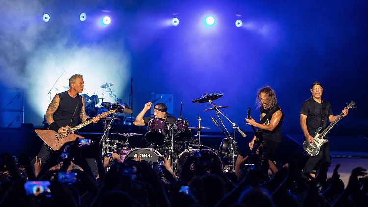 Eine Band der 80er Jahre: Metallica passt einfach zu "Stranger Things".