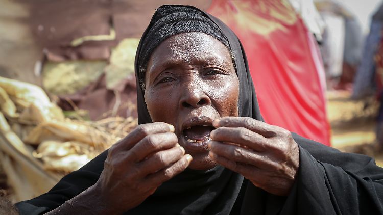 In Somalia ist die Verzweiflung groß - viele versuchen vor der Dürre zu fliehen.