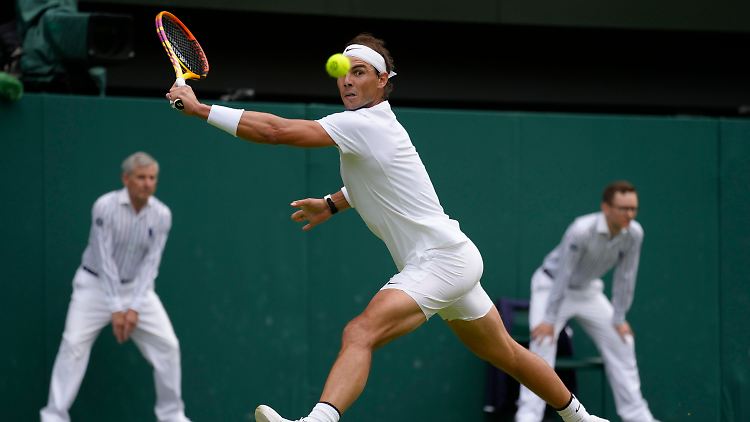 Nadal gewinnt - gegen Taylor Fritz und gegen die Schmerzen.