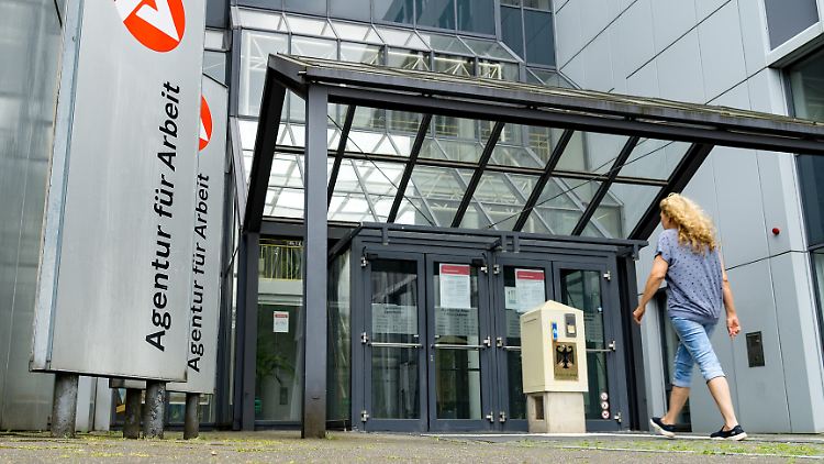 Der Fördertopf für Langzeitarbeitslose soll nach Plänen der Ampelkoalition langfristig erheblich schrumpfen. 