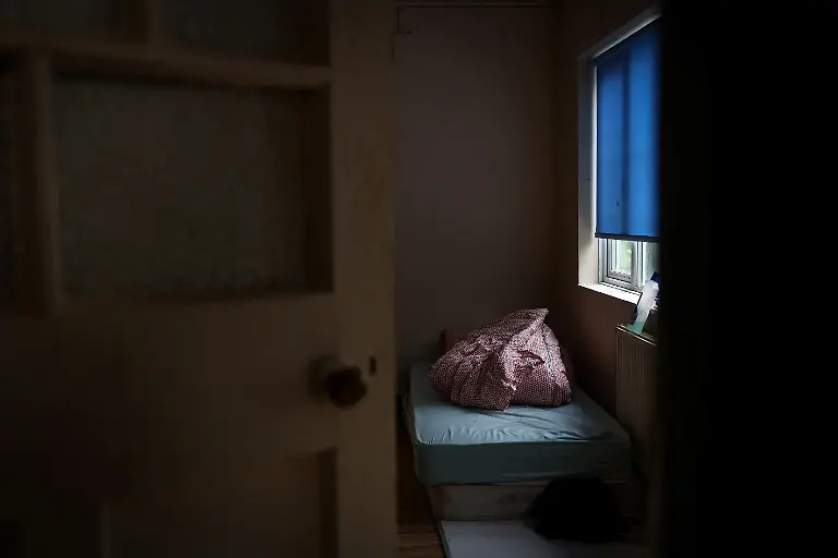 2024-06-28T070447Z-167156721-RC2PR7ADEWVC-RTRMADP-3-BRITAIN-ELECTION-HOUSING-SQUATTERS