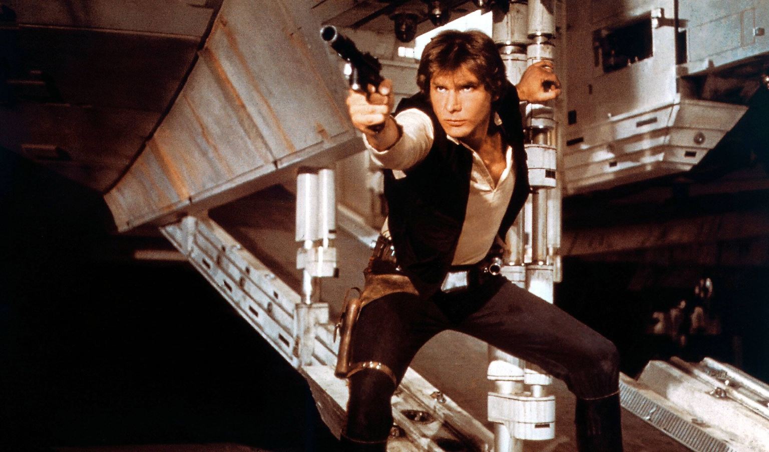 Er ist Han Solo in "Krieg der Sterne", ...