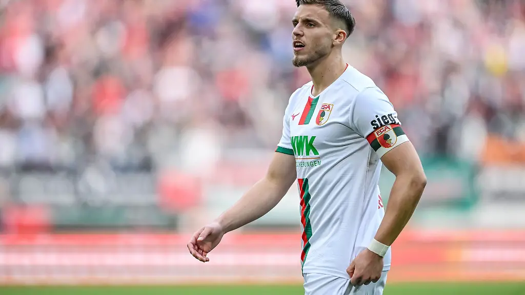 Ermedin-Demirovic-Rekord-auf-dem-Feld-Rekord-auf-Transfermarkt