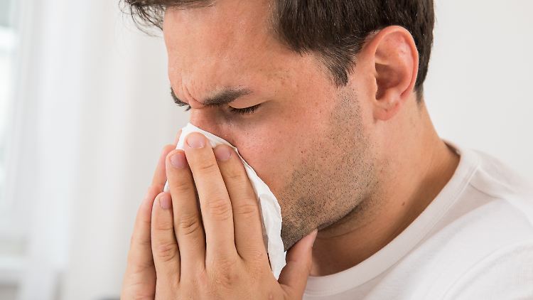 Das RKI registriert 4,5 Millionen akute respiratorische Erkrankungen binnen einer Woche.