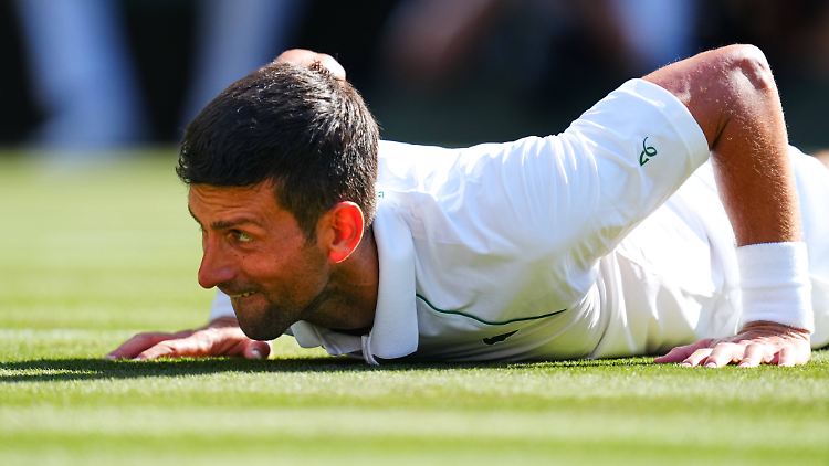 Novak Djokovic landet nach dem Wimbledon-Triumph auf dem harten Pandemie-Boden.