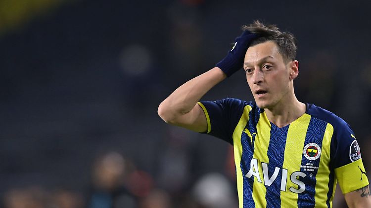 31-mal lief Özil für Fenerbahçe in der türkischen Süper Lig auf.