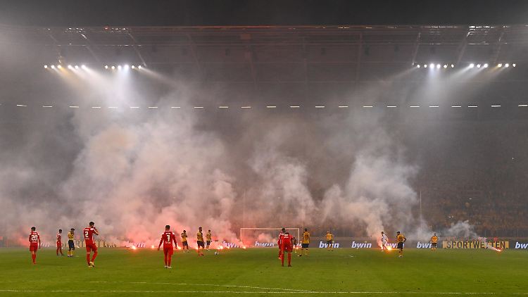 Teure Feuer.