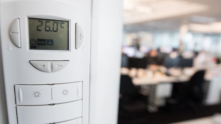 26 Grad werden im Winter in Büros sicher nicht erreicht. Aber die Arbeitsstättenverordnung schreibt tatsächlich Mindesttemperaturen vor. 