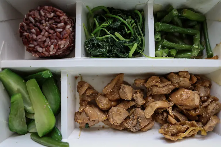 2024-06-13T230051Z-1846851878-RC2U68APOLBQ-RTRMADP-3-OLYMPICS-2024-GYMNASTICS-INDONESIA